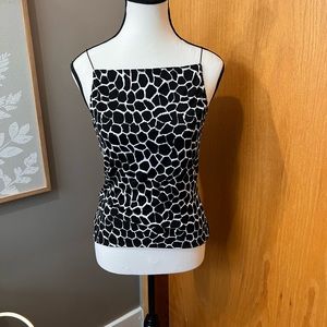 A. Burr Giraffe Black/White tank large
